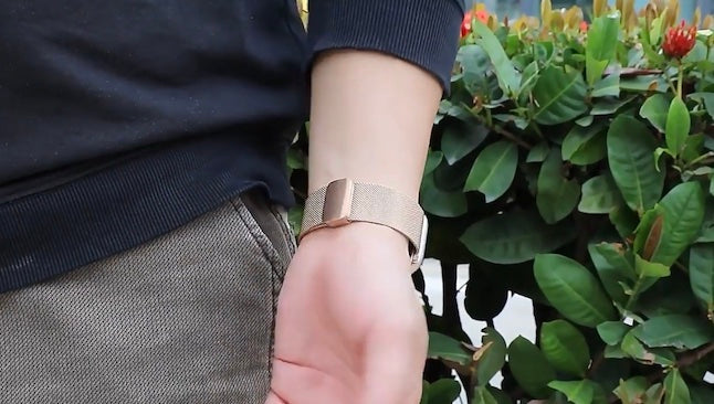 velvooband Elegant Magnatisches Milanaise Edelstahlarmband für Apple Watch verschiedene Farben