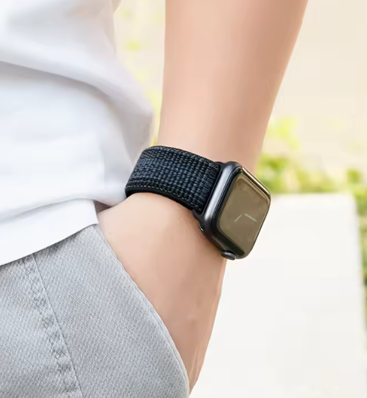 Velvoo Nylon Sport Loop Armband Kompatibel mit Apple Watch, Ersatz Sport Uhrenarmband für iWatch Unisex